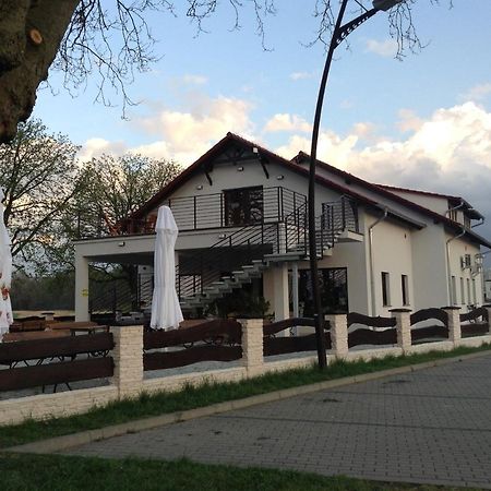 Pod Kotwica Bed & Breakfast Nowa Sol Luaran gambar